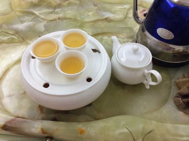 潮州美食文化之功夫茶和各色各样潮味小吃的做法操作步骤第38步：喝茶