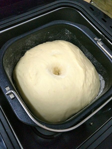 黄油面包的做法操作步骤第4步：发酵至两点五倍大