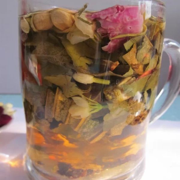 减肥茶的做法操作步骤第3步：有种淡淡的中草药香气，不重
