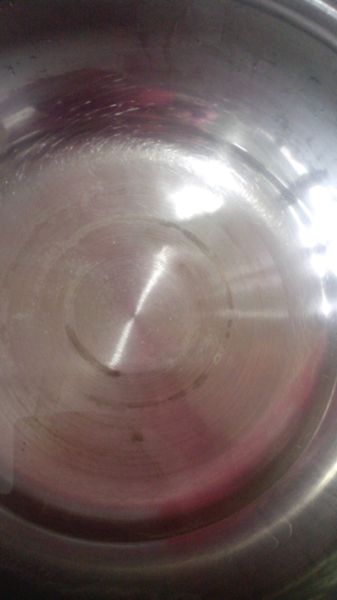 花生米的做法操作步骤第4步：锅里放适量水