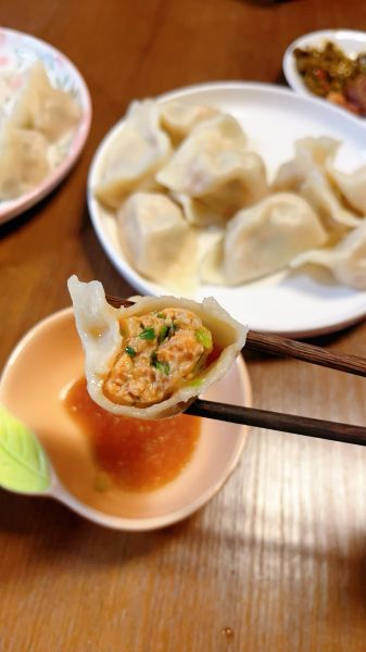 海胆虾仁水饺的做法操作步骤第8步：真的超级好吃